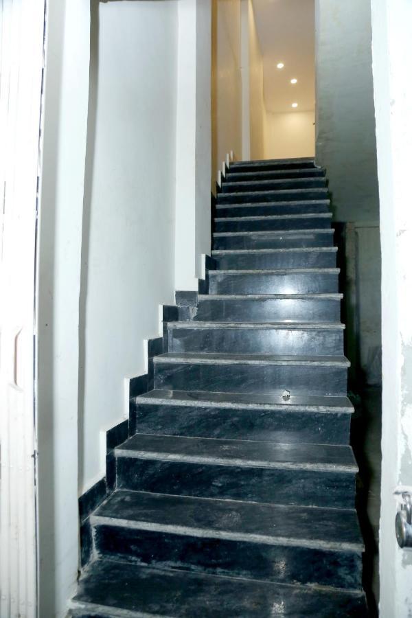 ניו דלהי The Charlie'S Hostel מראה חיצוני תמונה